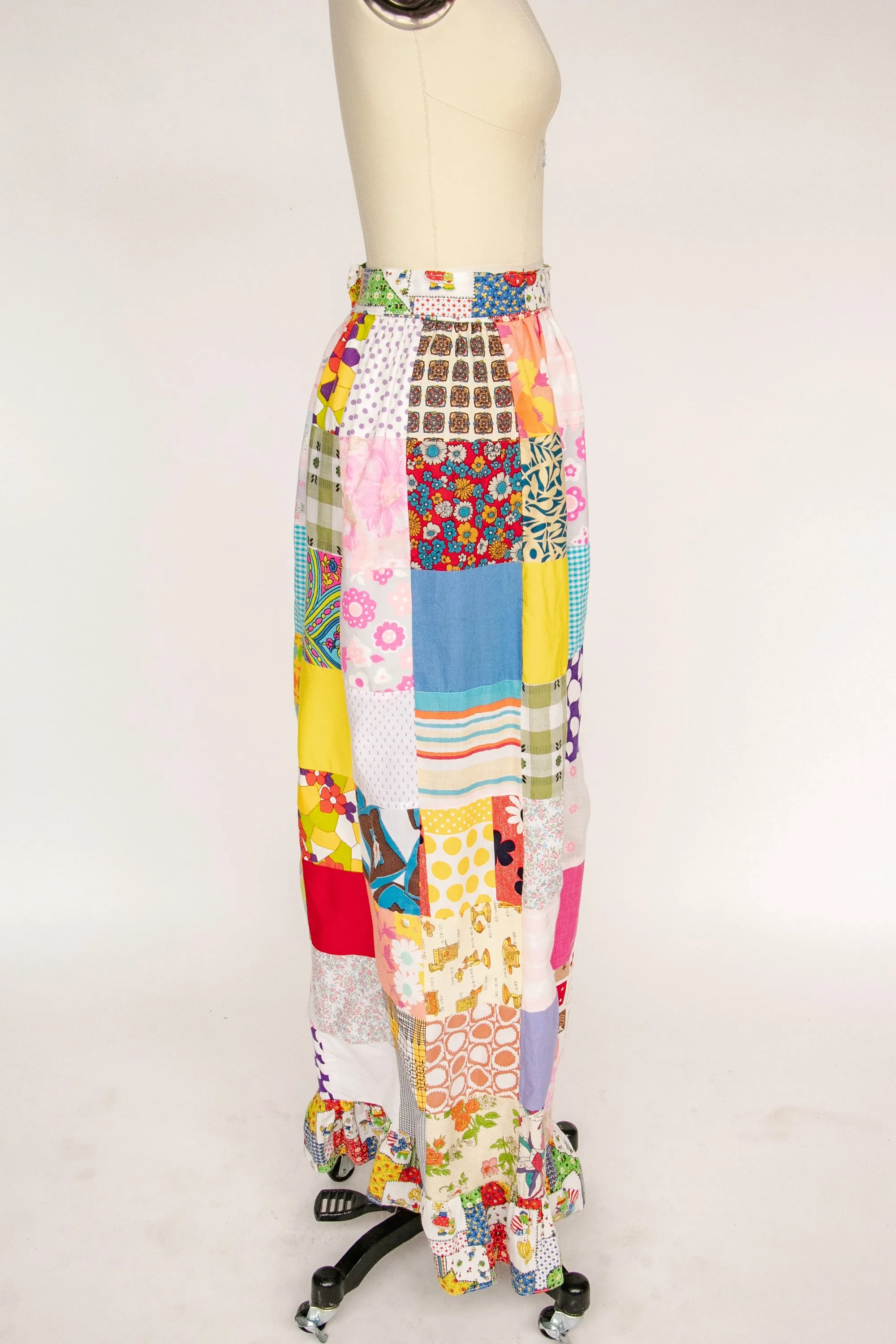 1970s Quilted Patchwork 1970s Maxi Skirt S