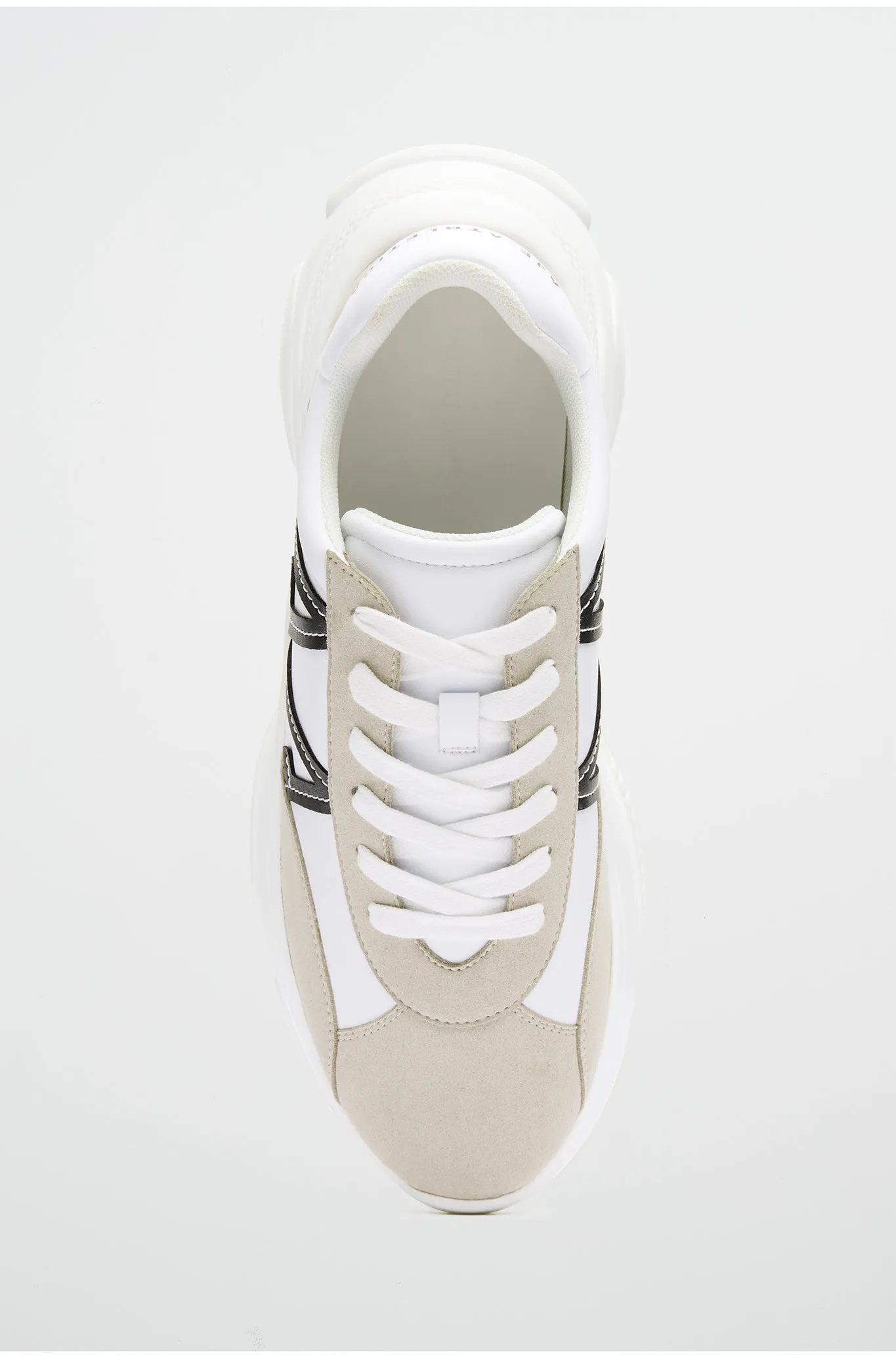 A.A Logo Sneaker 957