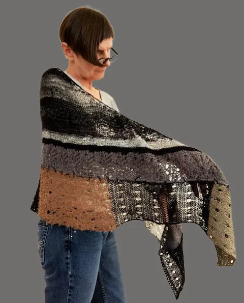 AJour, a 3 in one shawl kit