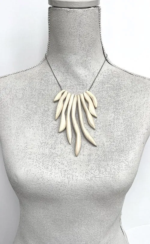 ANN LIGHTFOOT - IRREGULAR WHITE WOOD FAN NECKLACE