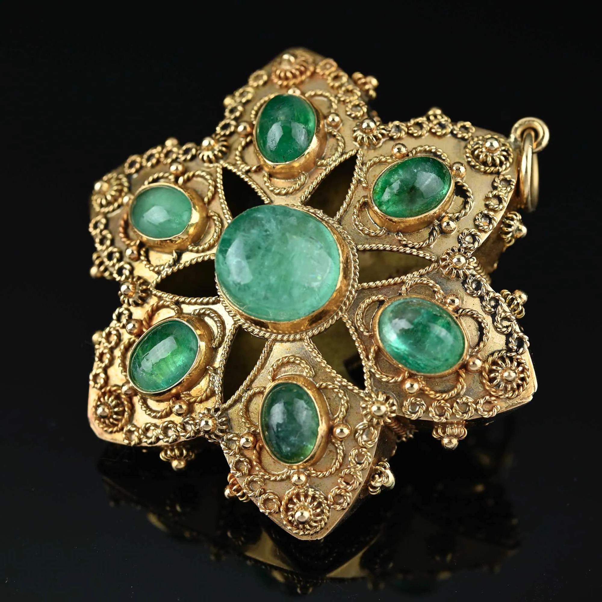 Antique Emerald Star 18K Gold Etruscan Pendant