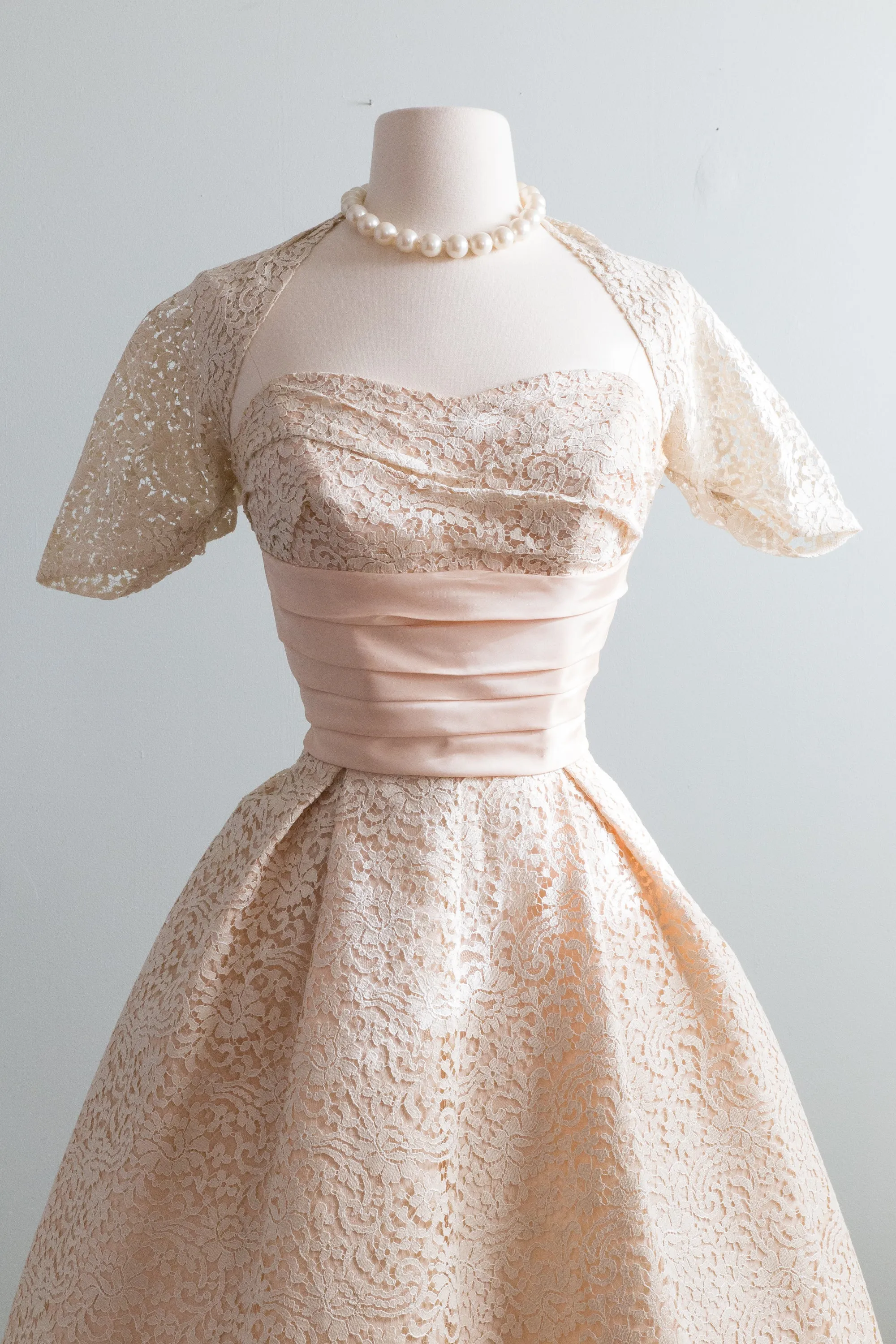 Beautiful 1950's Strapless Lace Wedding Dress With Matching Lace Bolero / Small