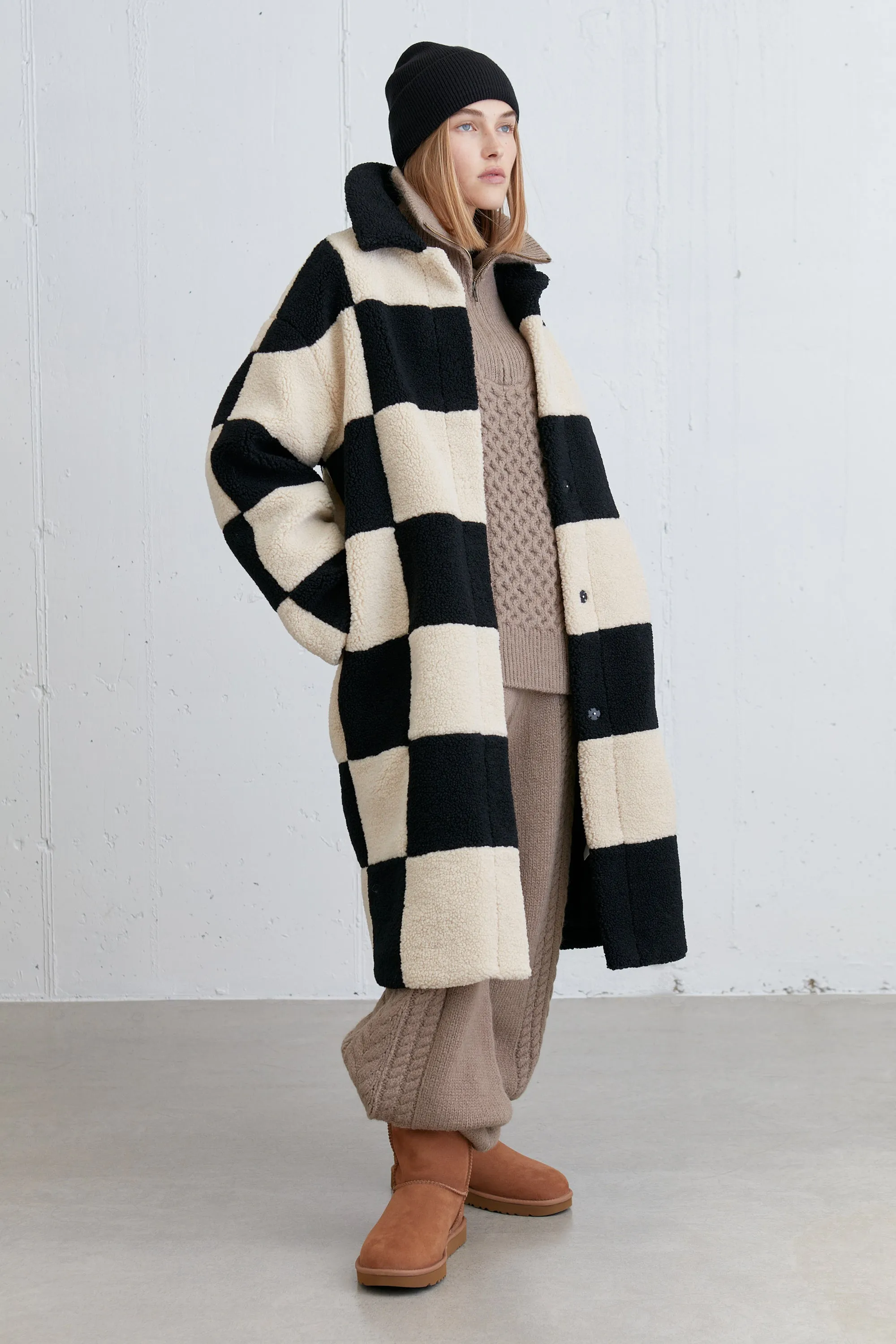 CHECKERED SHERPA COAT