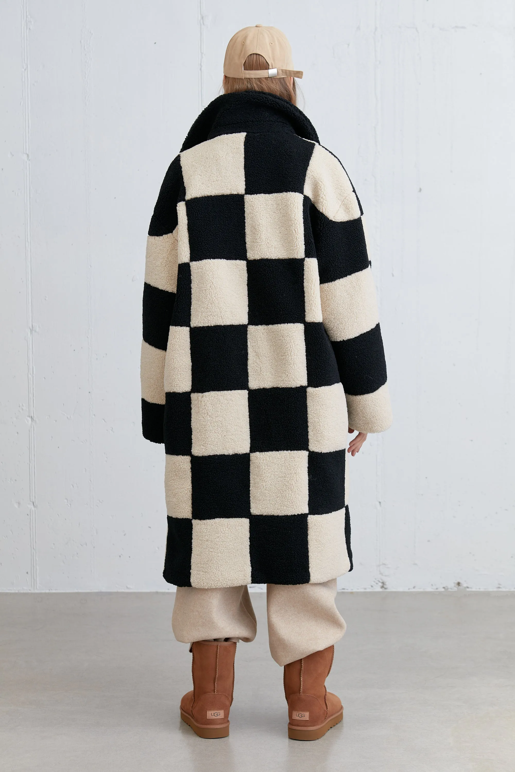 CHECKERED SHERPA COAT