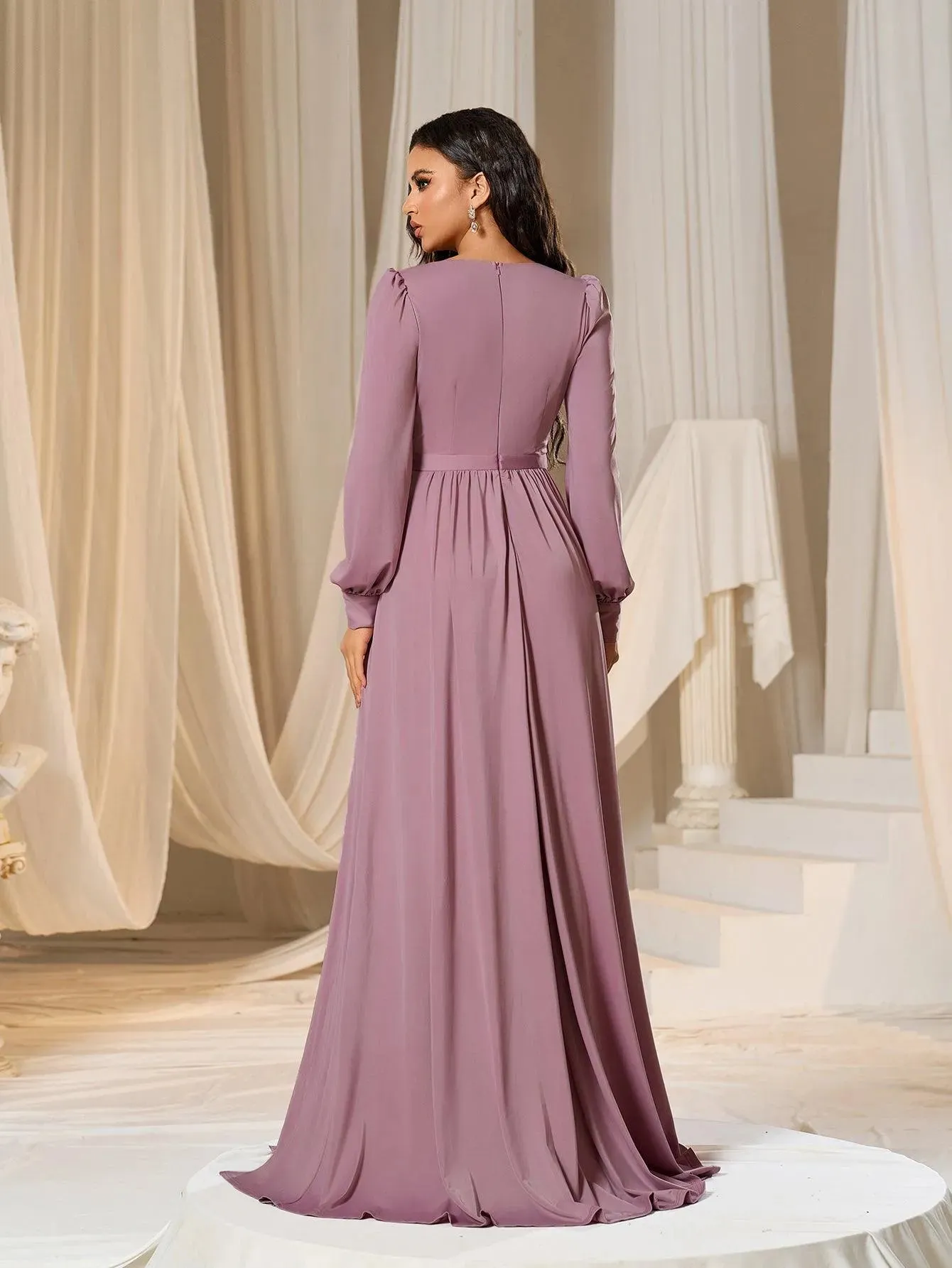 Elegant Plunging Neck Long Sleeves Slit Dresses