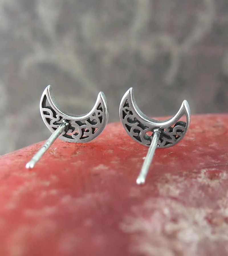 Filigree Crescent Moon Stud Earrings