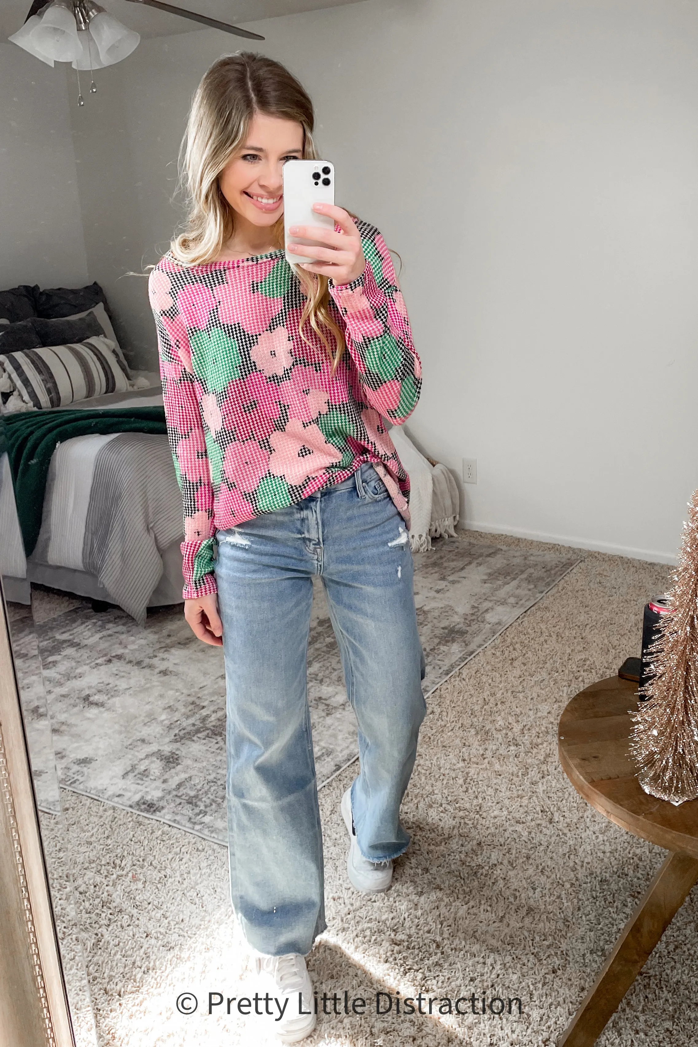 Group Chat Floral Top