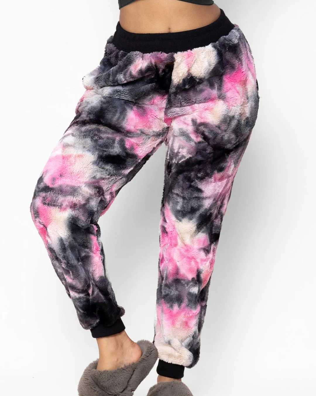 Ink Spotted Leopard ULTRA SOFT Faux Fur Sweatpants | Women's