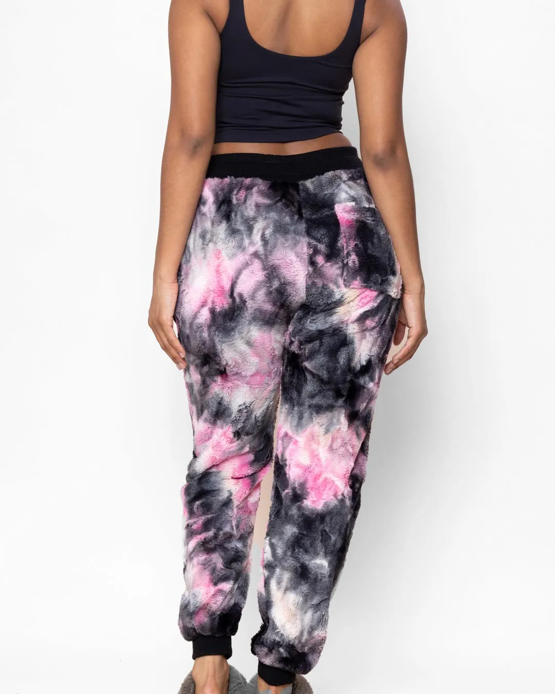 Ink Spotted Leopard ULTRA SOFT Faux Fur Sweatpants | Women's