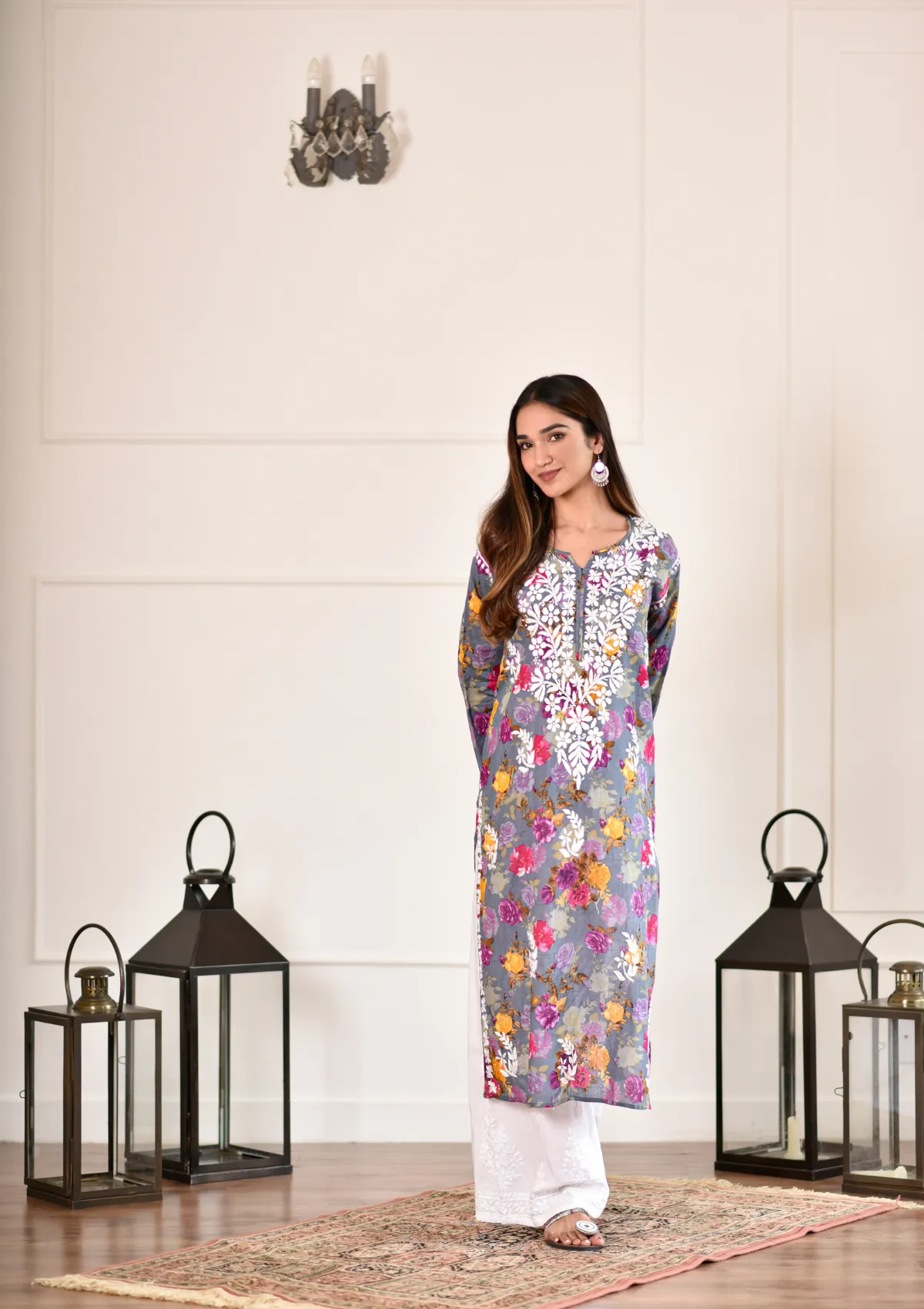 Nuha Chikankari Mulmul Straight Kurta