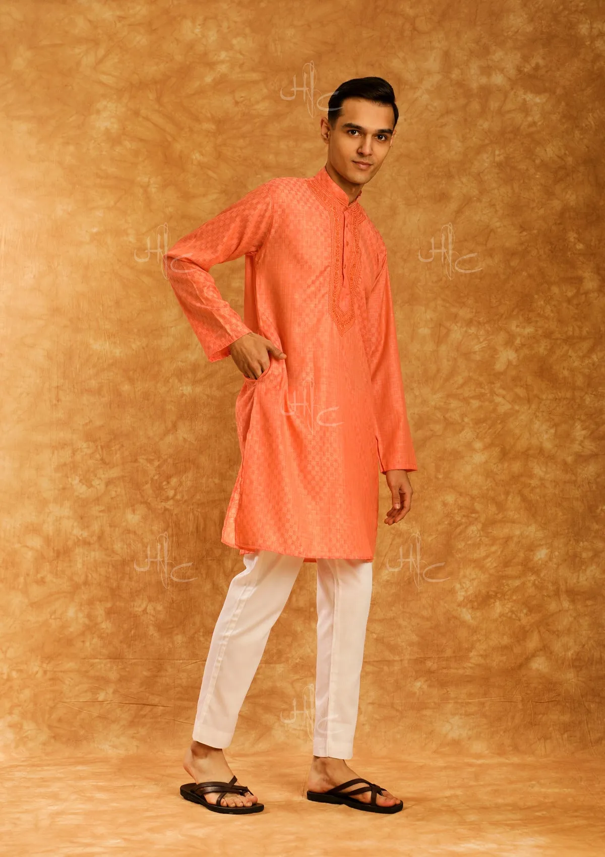 Rauf Embroidered Rayon Straight Men's Kurta