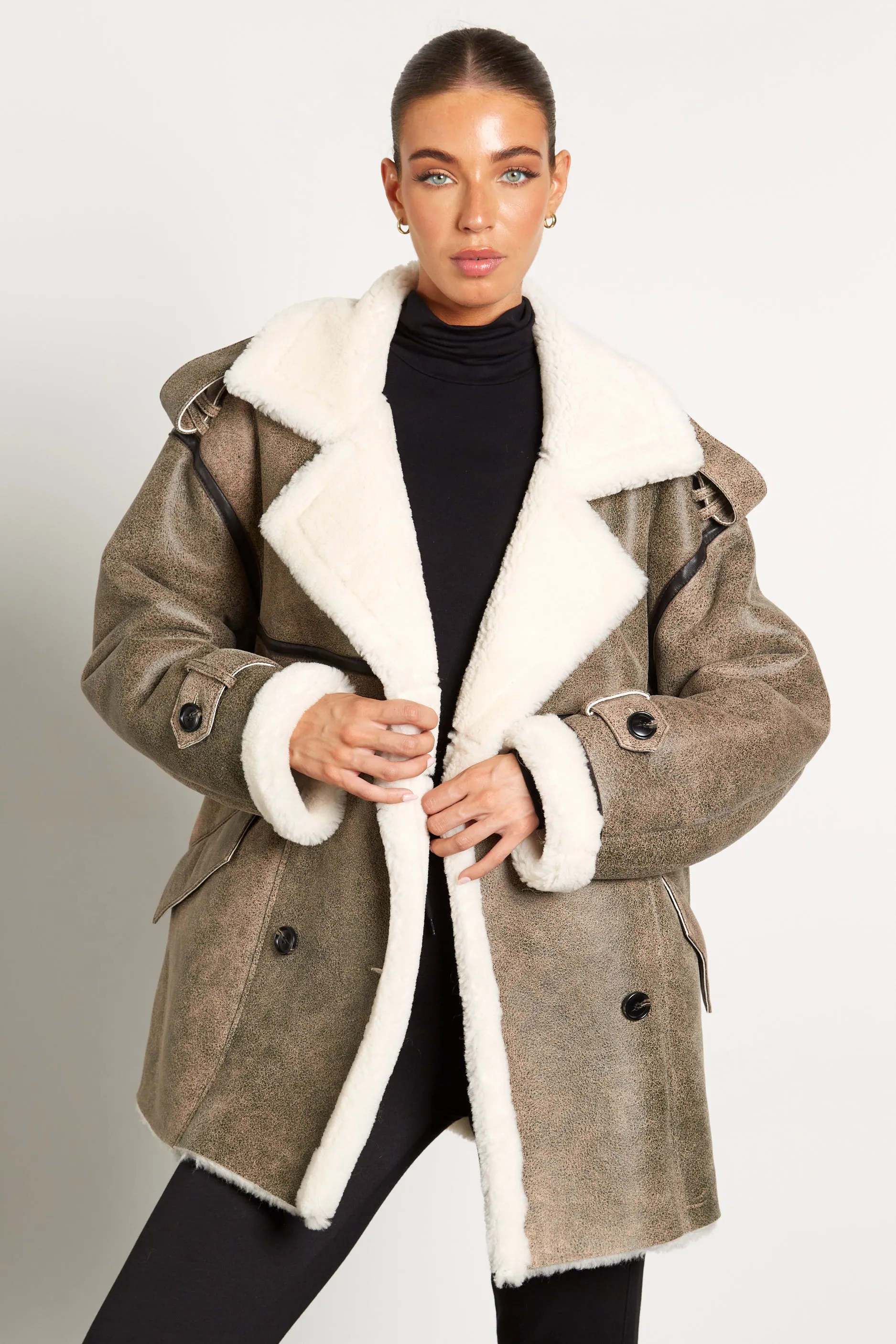 Sara Shearling Coat Short