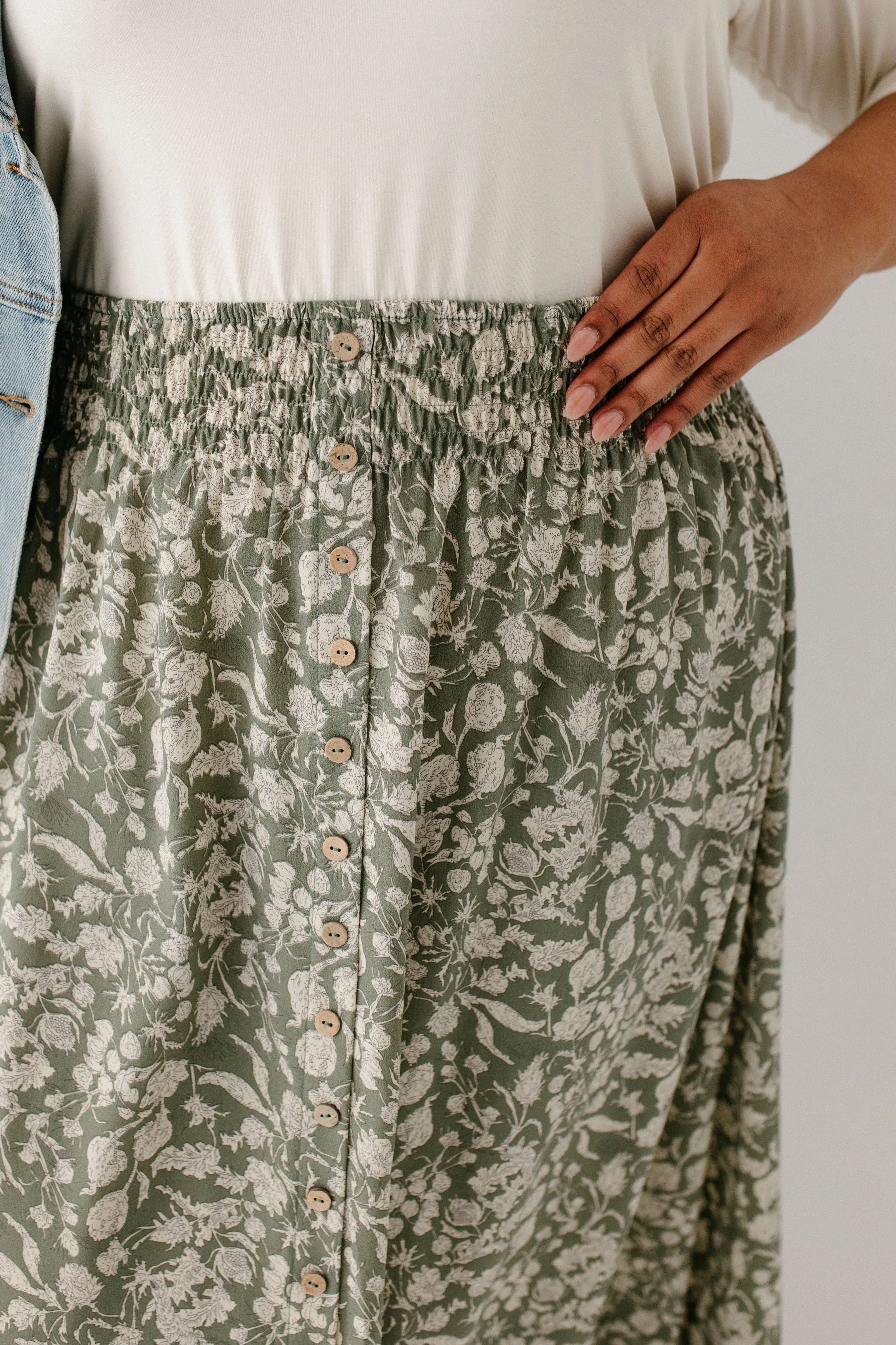 'Shauna' Smocked Waist Floral Maxi Skirt