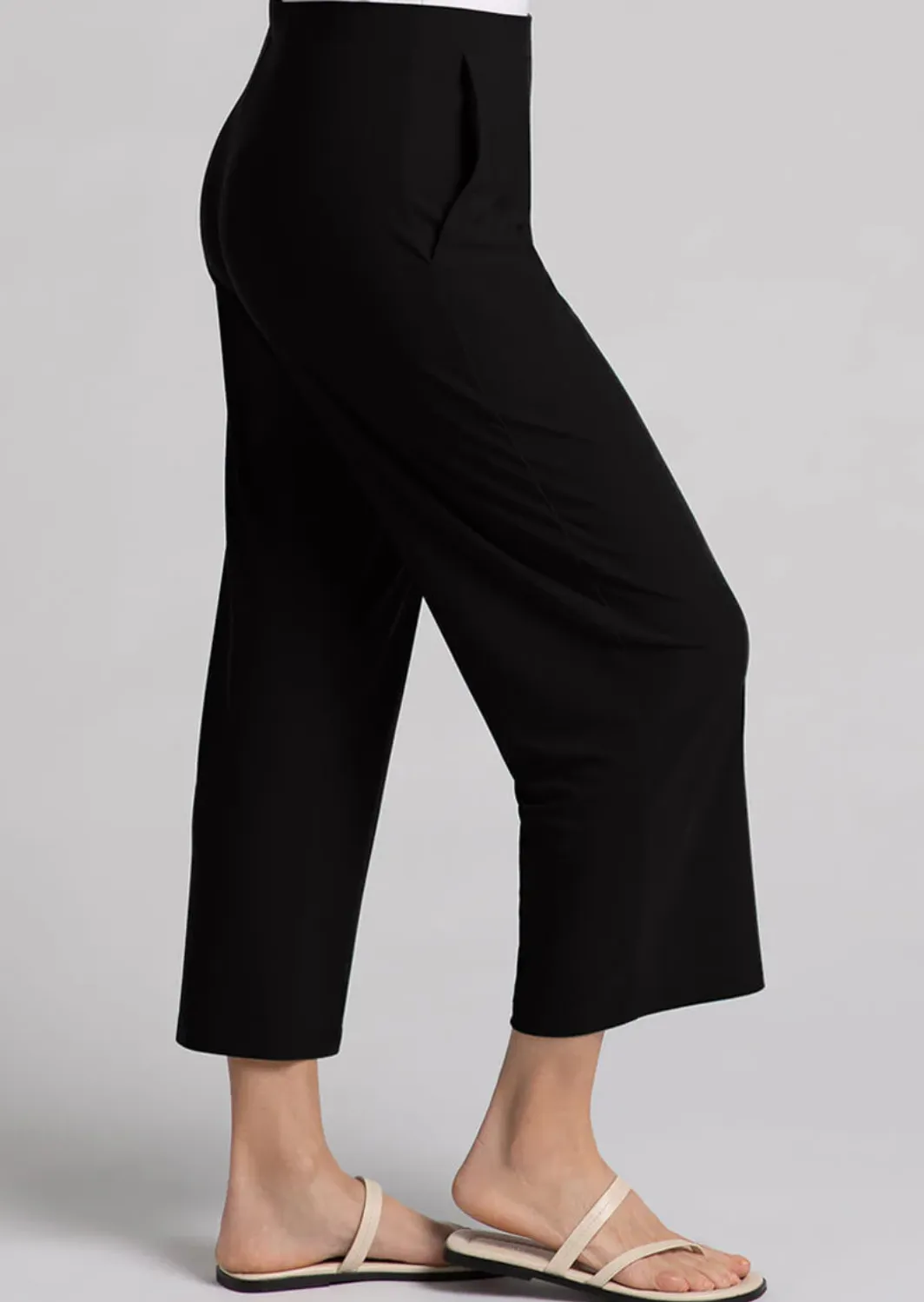 Sympli - Nu Straight Leg Crop Pant