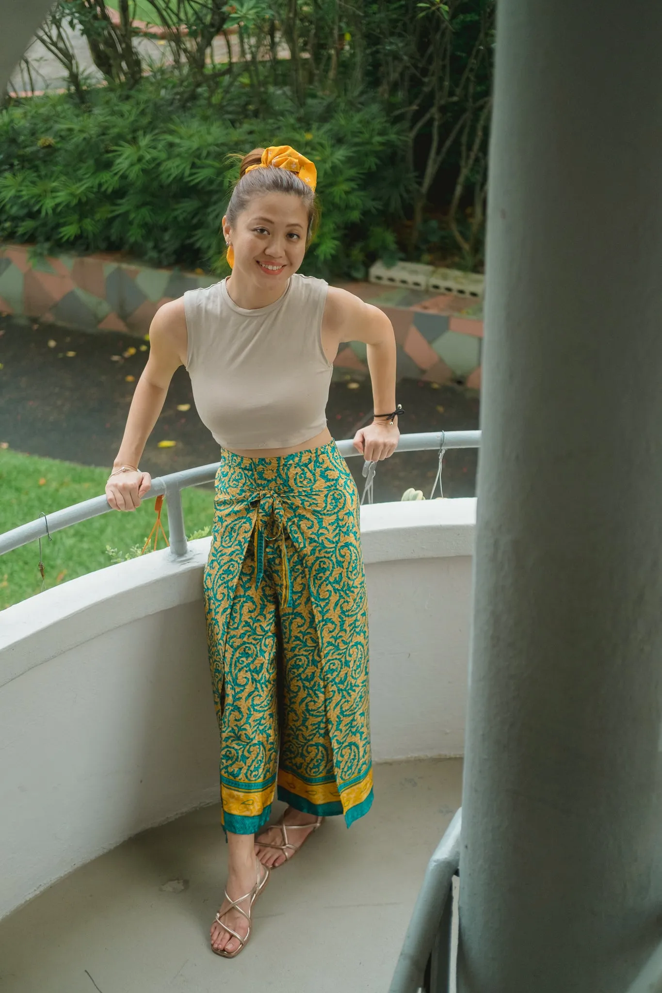 UPCYCLED PAREO PANTS