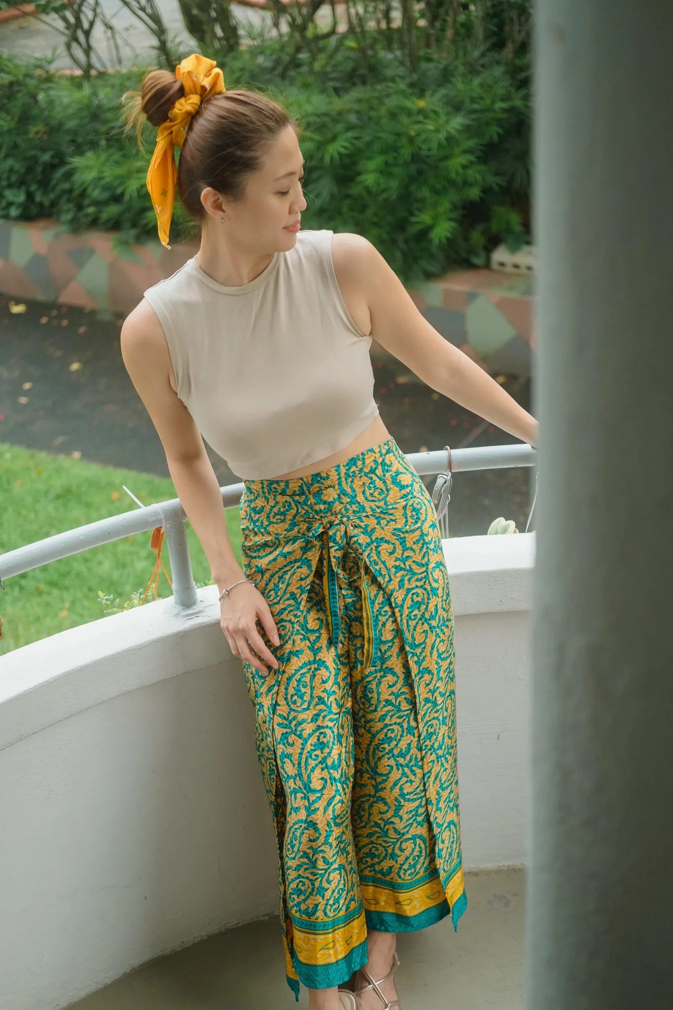 UPCYCLED PAREO PANTS