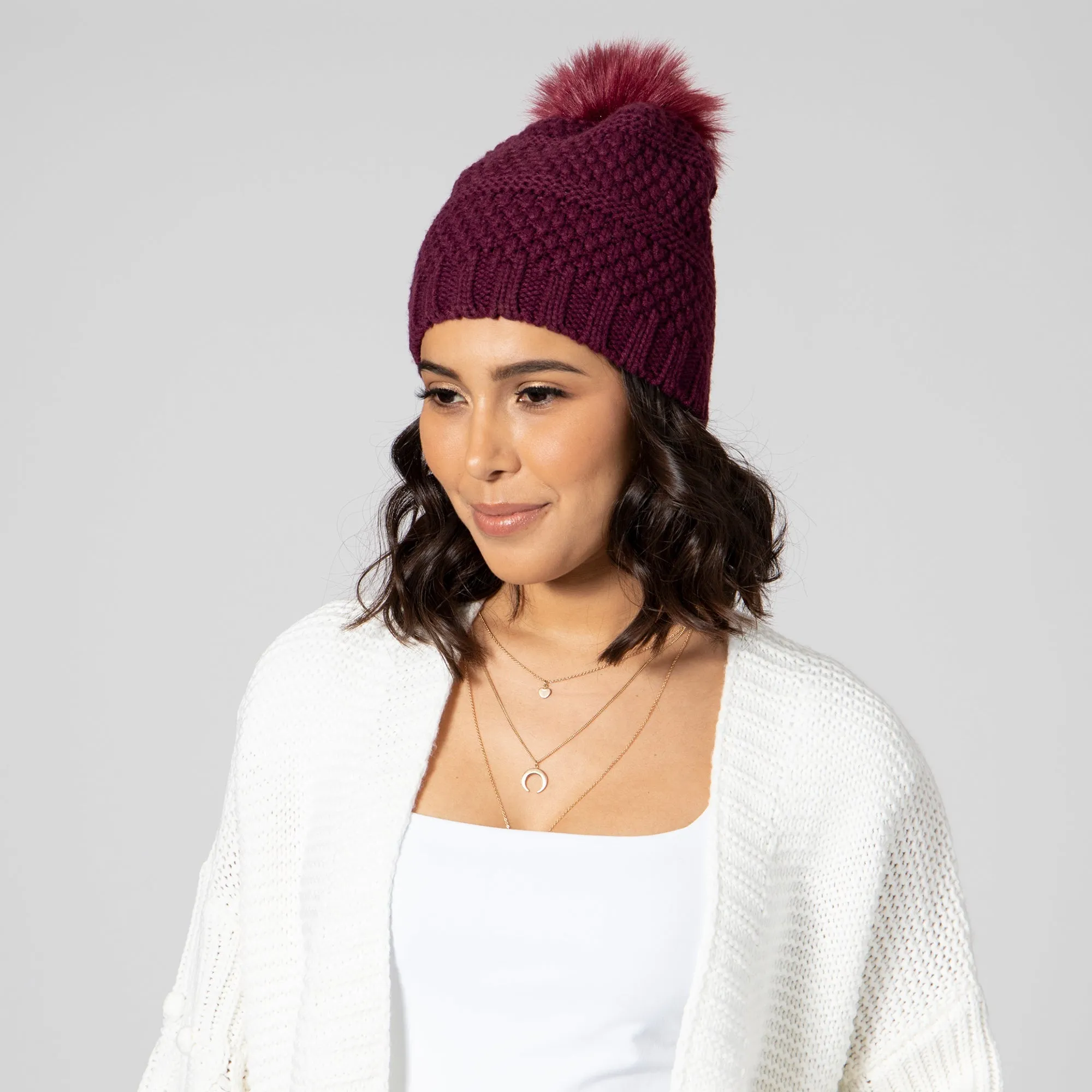 Women's Knit Beanie w/Faux Fur Pom