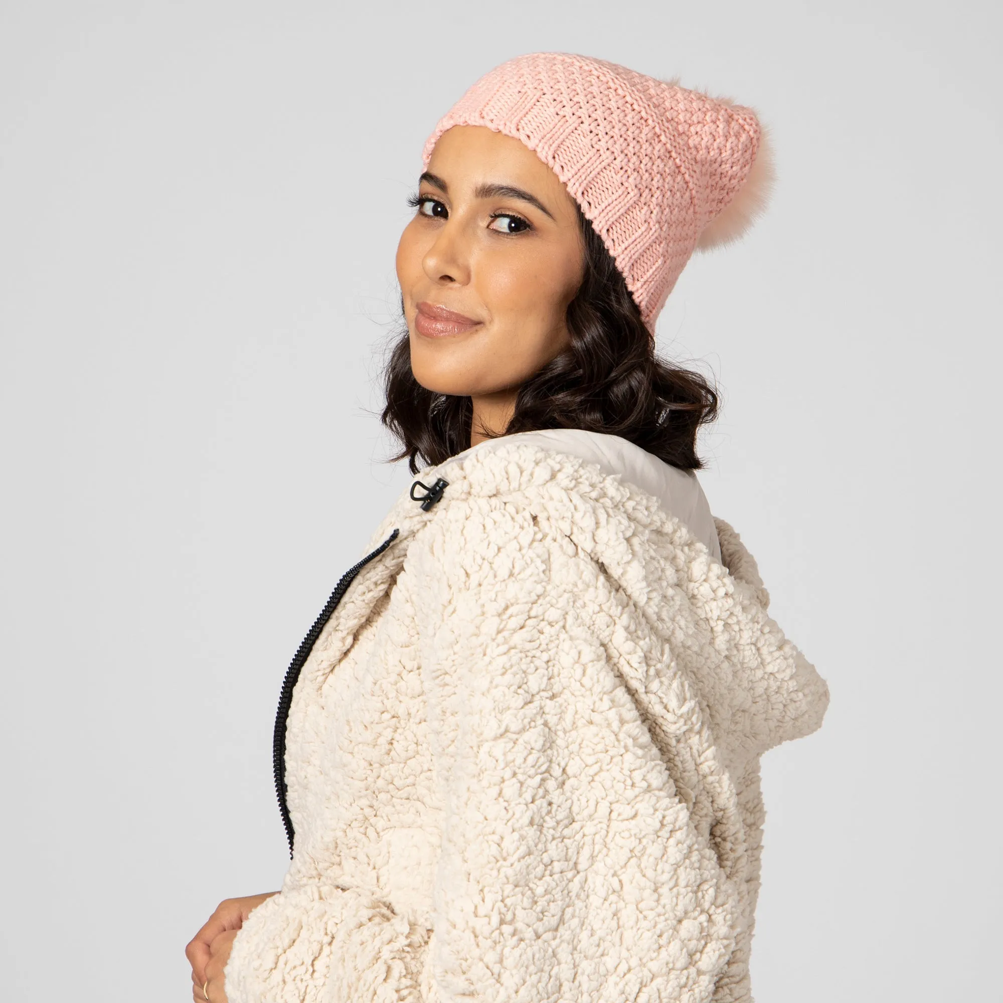 Women's Knit Beanie w/Faux Fur Pom