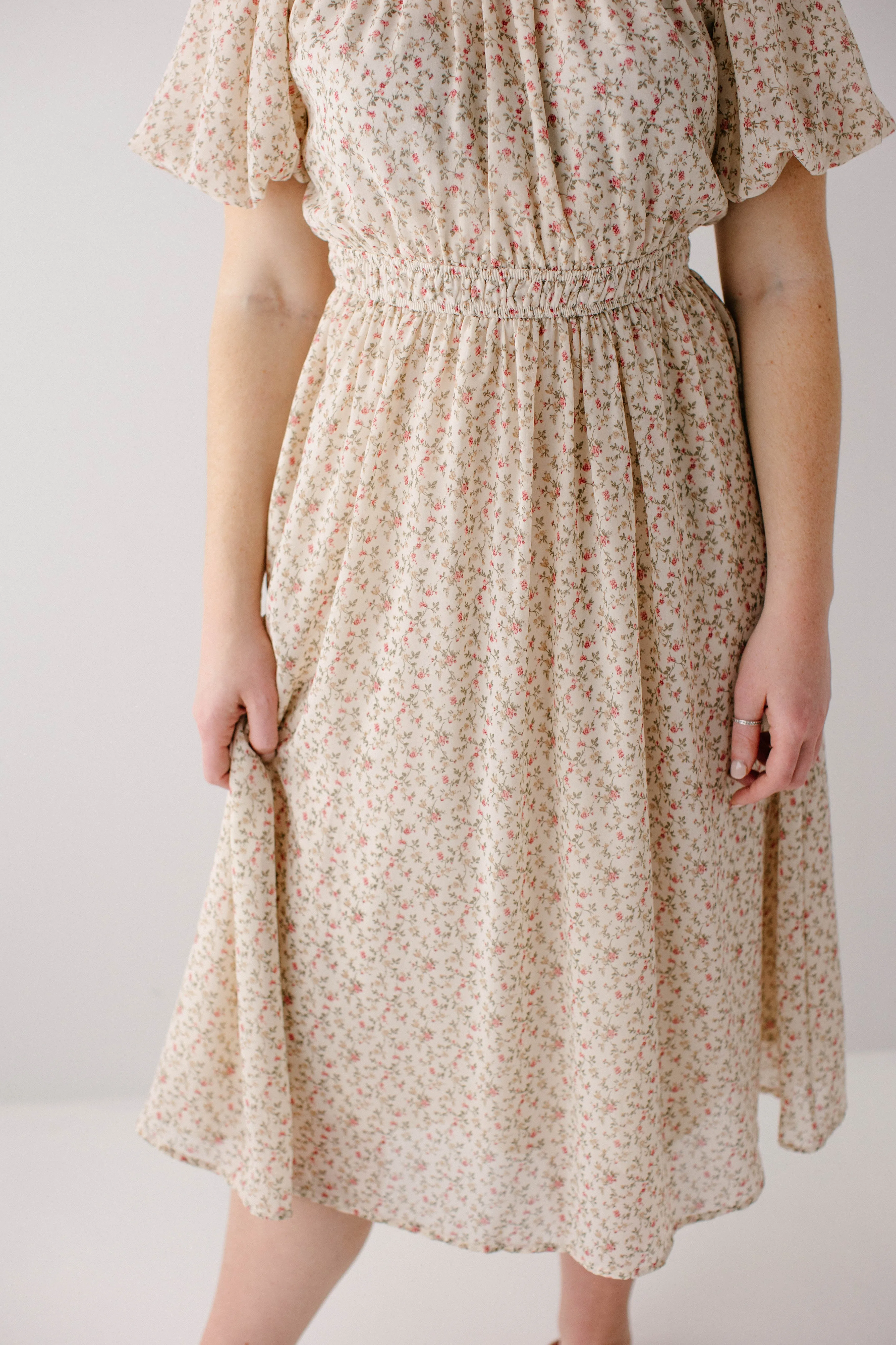 'Zippora' Cinched Detail Ditsy Floral Midi Dress in Cream FINAL SALE